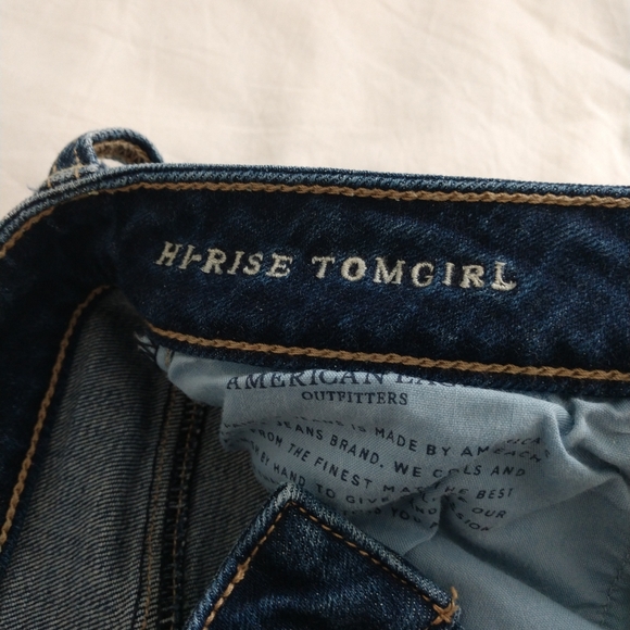 AEO Hi-Rise Tomgirl Jeans - Picture 5 of 7